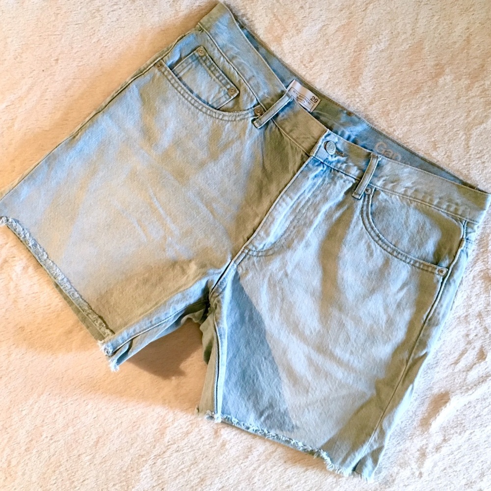 GAP Light Wash Sexy Boyfriend Shorts